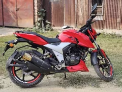 TVS Apache RTR 160 4V